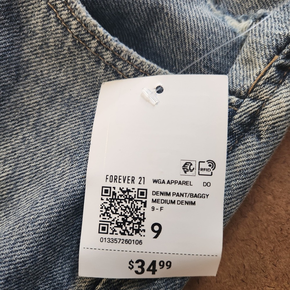 RE:WASH Forever 21 Denim Jeans Women Size 9 Baggy Distrssed Classic Rise‎ A Line - Picture 3 of 16